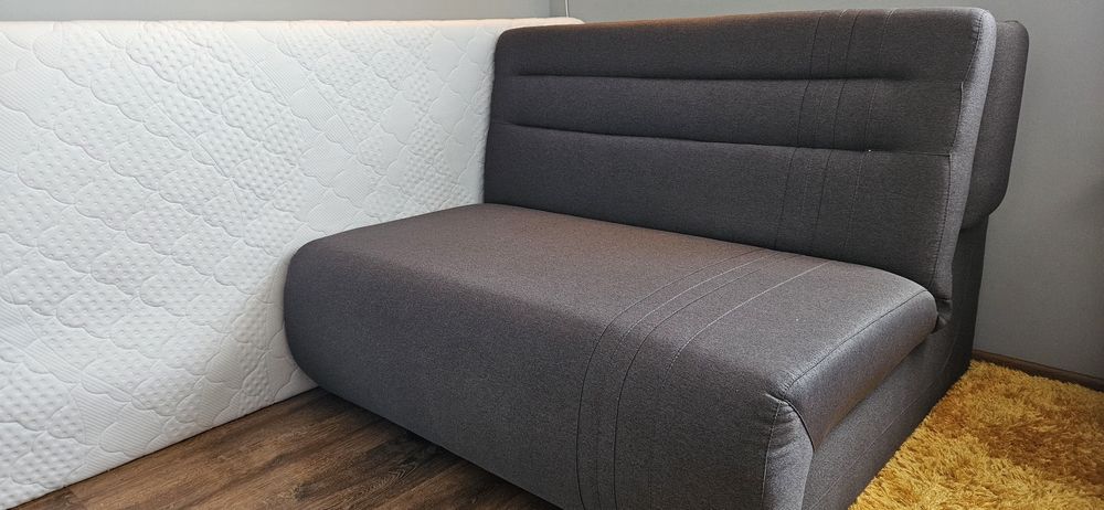 Dwuosobowa sofa rozkładana
