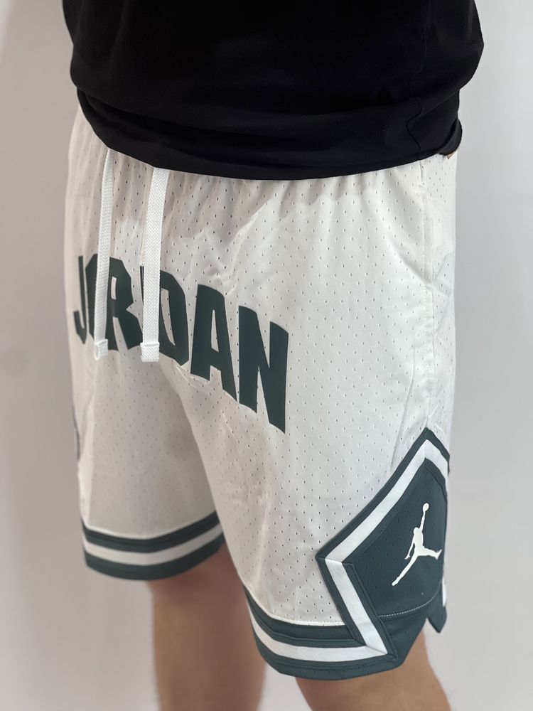 Чоловічі шорти Jordan шорты джордан