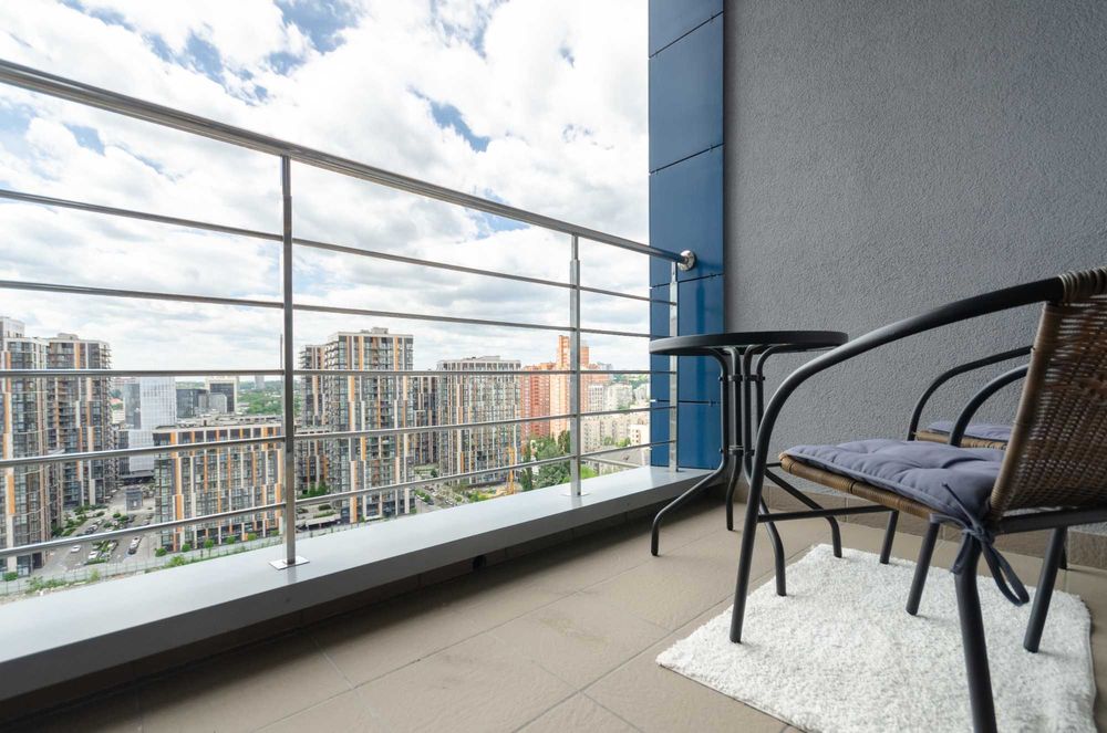 Подобова оренда 2 к.кв.в ЖК «Central Park» вул.Маккейна 7 центр-15-555.biz.ua