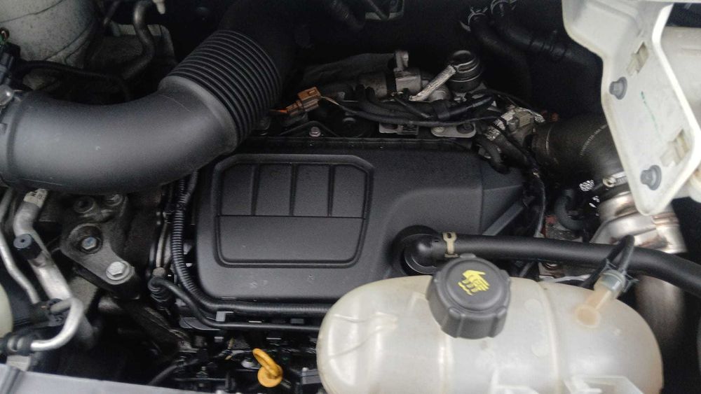 Renault Trafic Furgão L1H1 1.0T 1.6 dCi 120cv - IVA DEDUTÍVEL