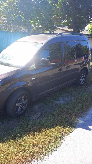 Продам автомобіль VW Caddy