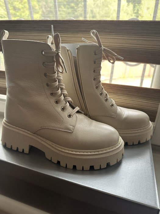 Черевики жіночі шкіряні