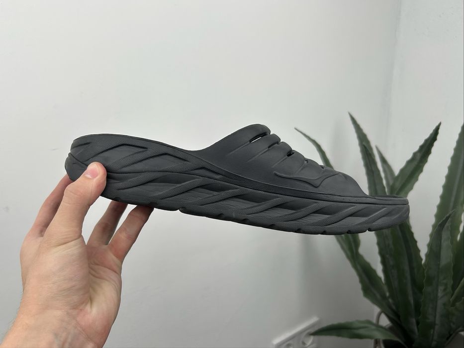 Оригінал! Тапочки шльопки Hoka Recovery 48 розмір 03937