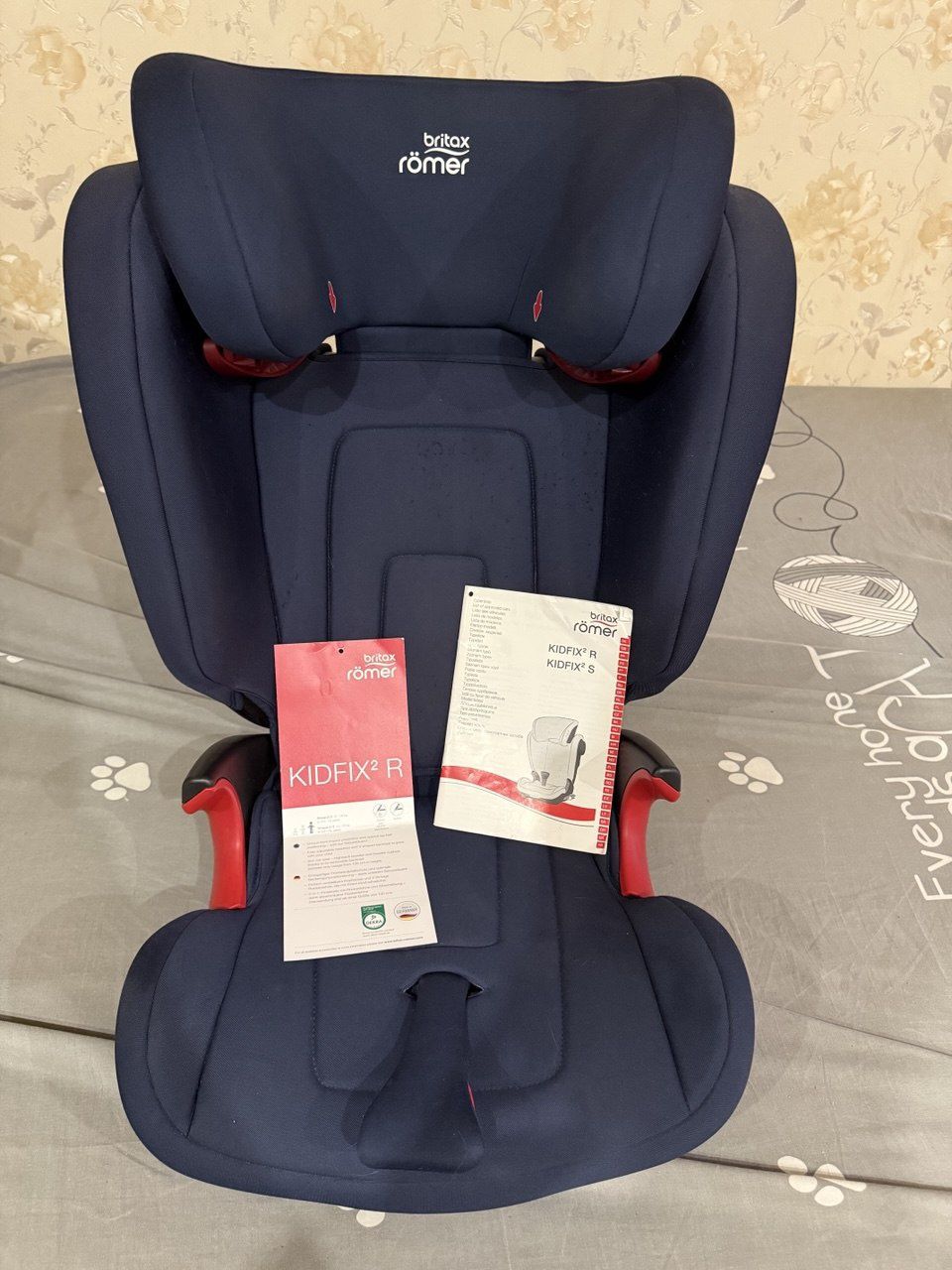 Автокрісло Britax-Romer Kidfix  isofix