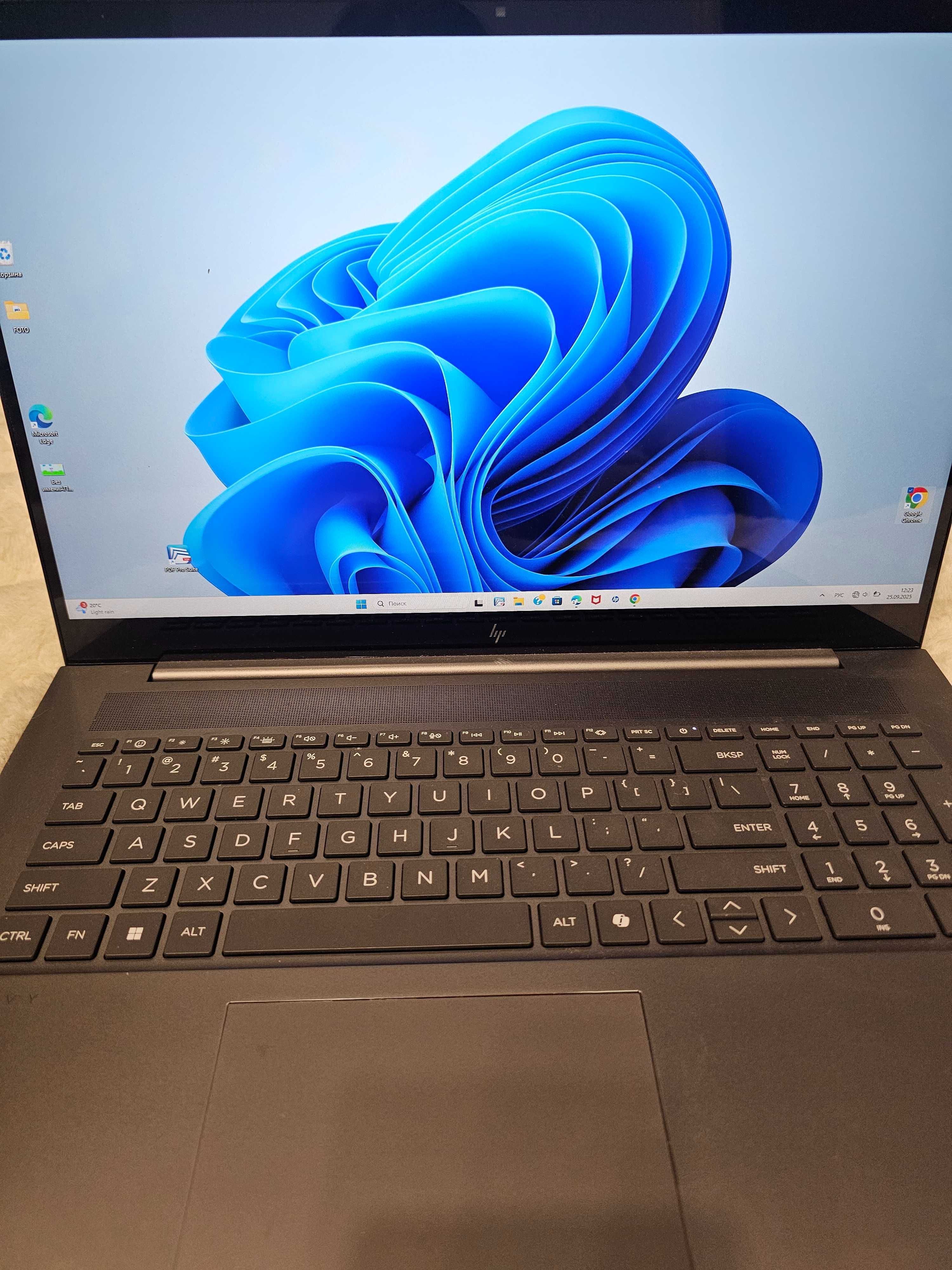 HP Envy Laptop 17-cw1023cl