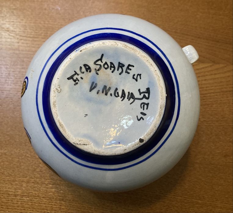 Jarro em faiança Soares dos Reis