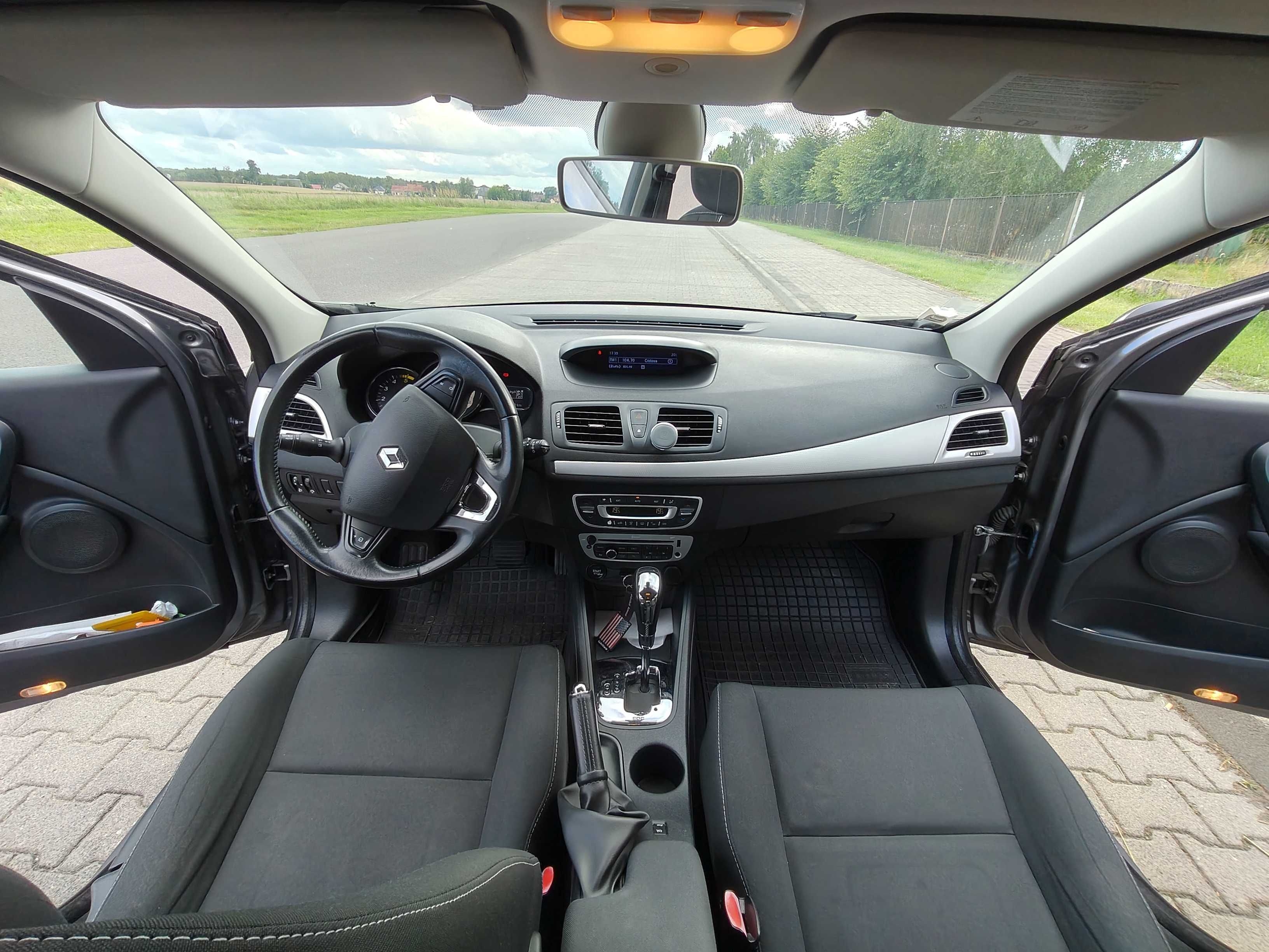 Megane III 2014r. 1.5 dCi 110 EDC automat