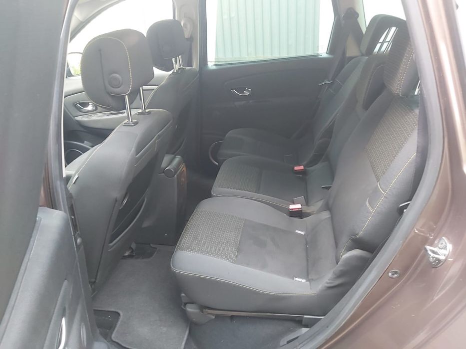 Renault megane scenic 2010