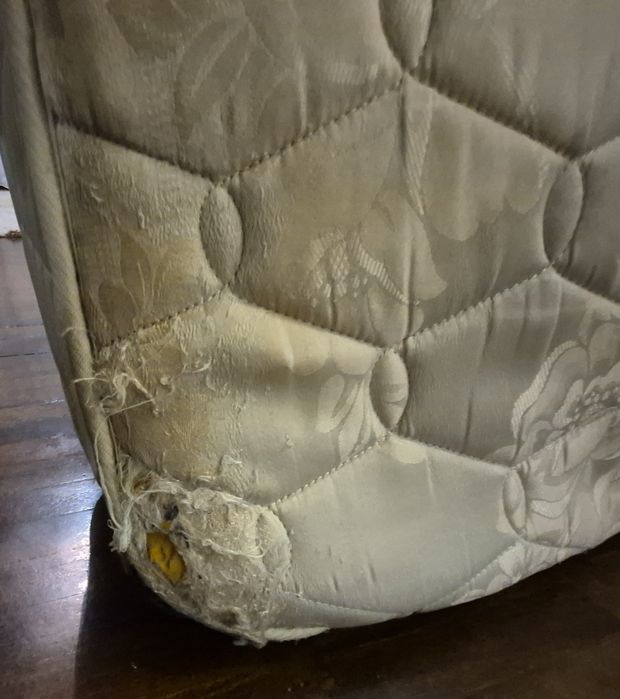 Продам матрац 200×160