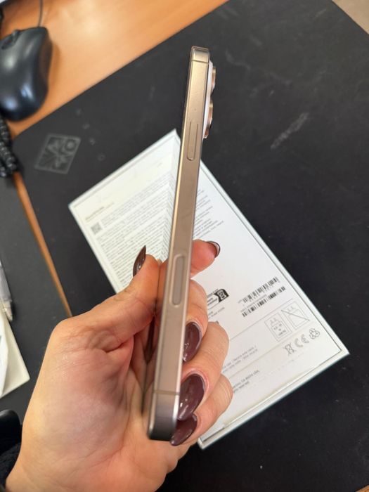 Iphone 16 Pro Max Desert Titanium 256GB