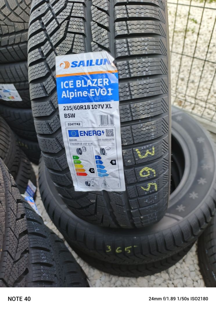Nowe opony zimowe Sailun Ice Blazer 235/60/18 107V 25r