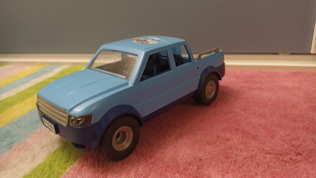 Playmobil Family Fun 9502 Kamper pickup z przyczepą kempingową auto