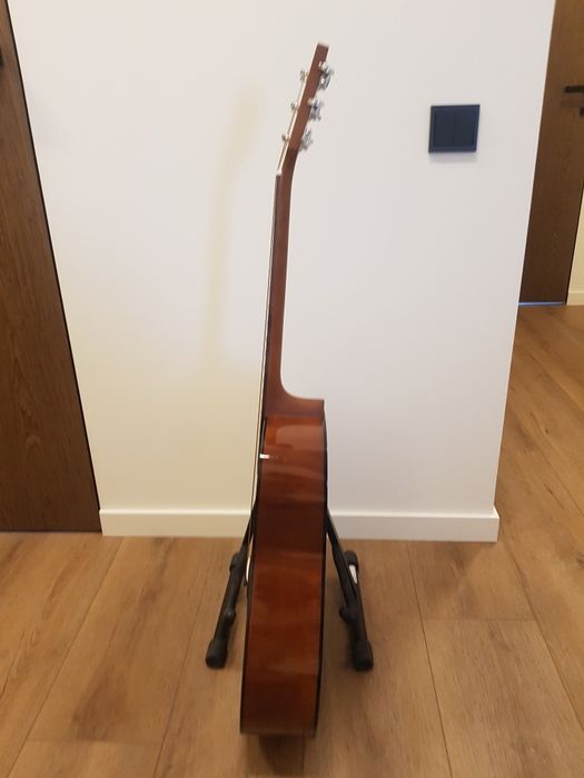 Гитара YAMAHA F310 + підставка