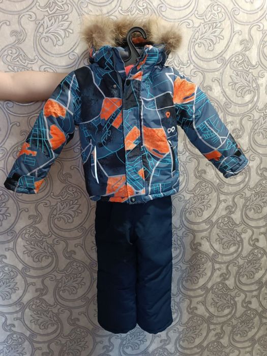 Зимовий комбінезон