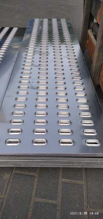 BLACHA LOHR 625mm 5otworów ocynk stalowa najazdy PRODUCENT