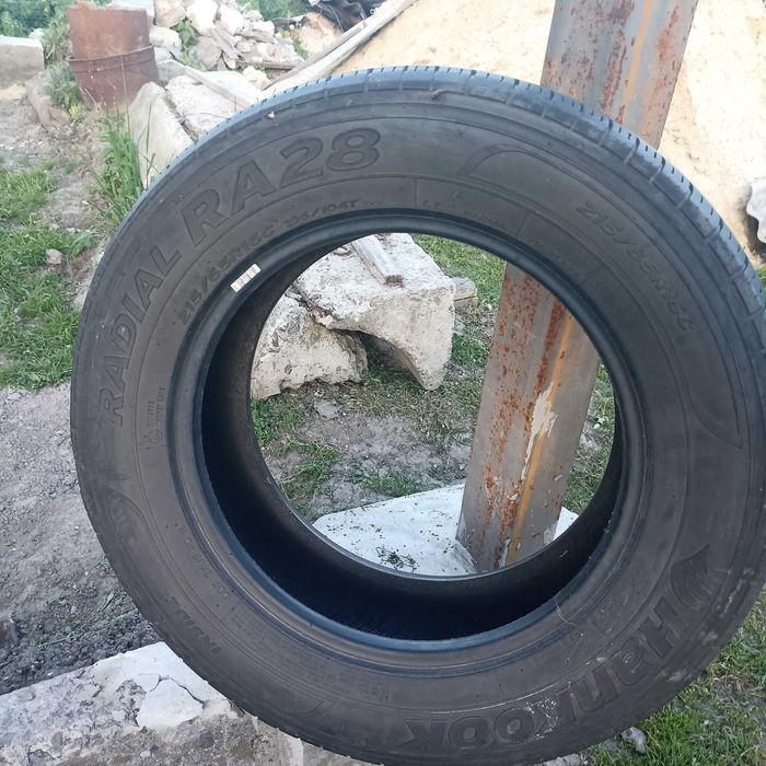 Продам б/у літні шини 215/65 r16 C Hankook 106/104T