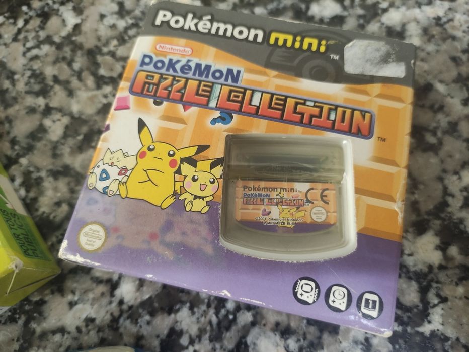 Conjunto Consola Nintendo Pokémon mini mais 2 jogos completos