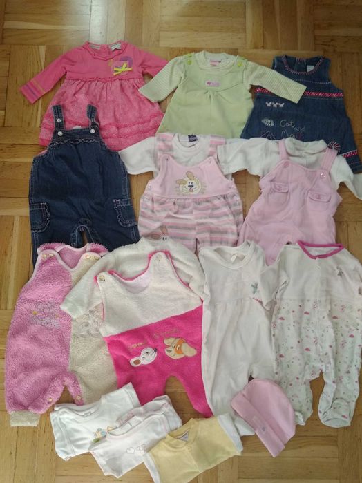 Paka dla dziewczynki jesień zima 56 sukienki spodnie bluzy