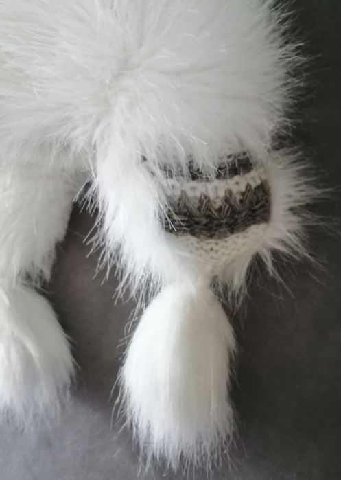 Śliczna czapka uszatka damska Starling