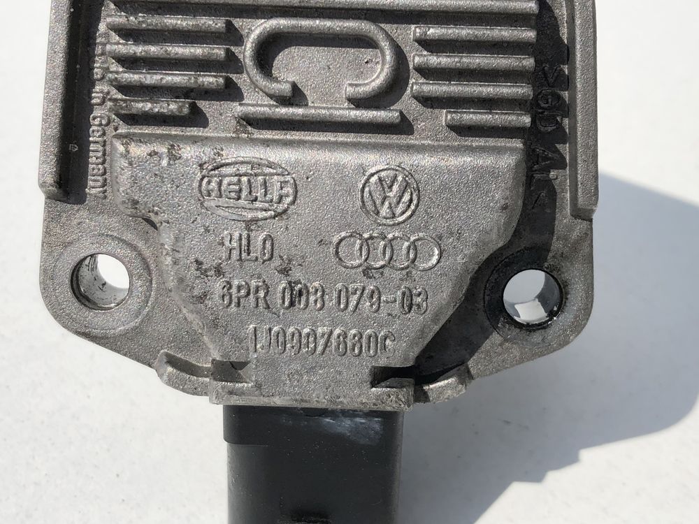 Датчик уровня масла двигателя Passat B6 2.0 BMP BKP BMR CBA BLR BVY