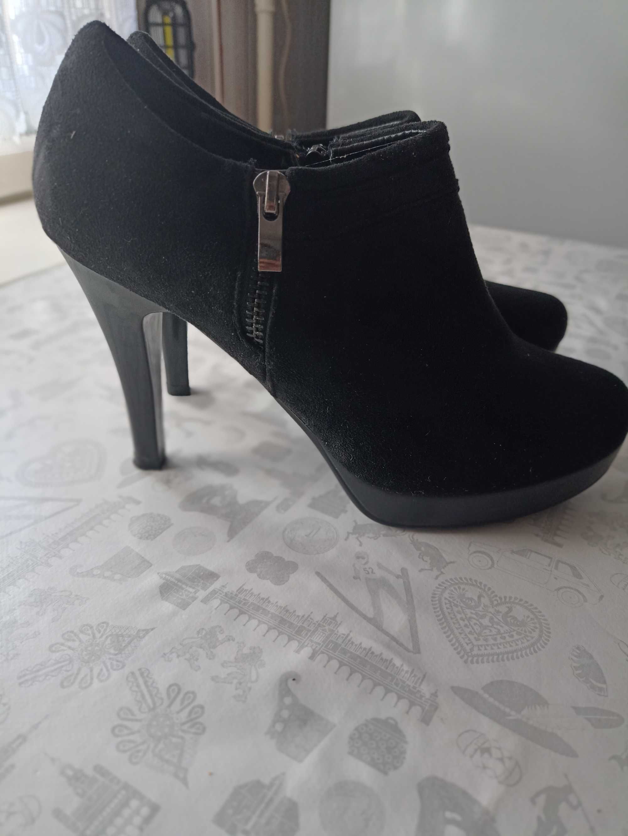 Buty damskie czarne