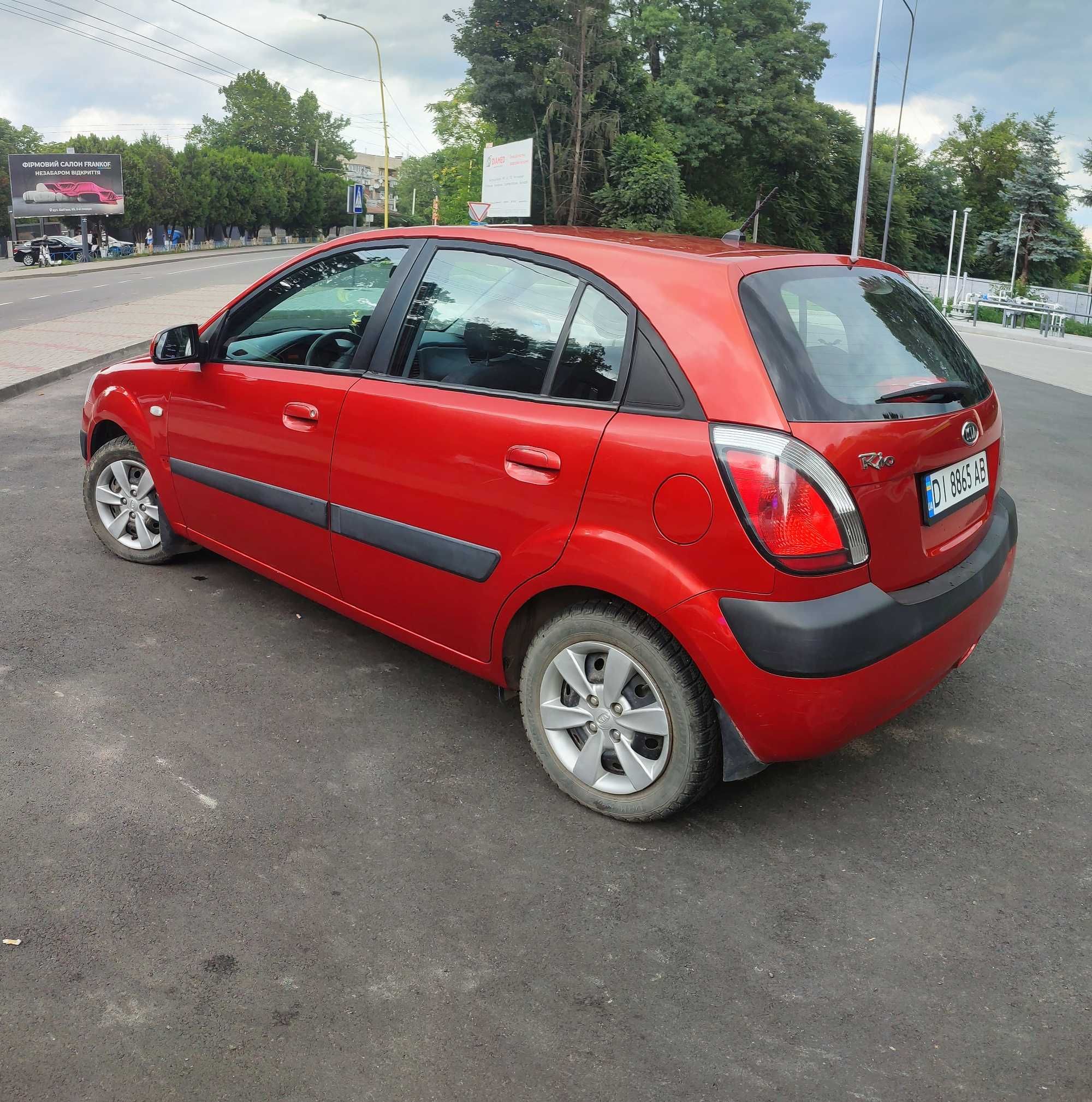 Kia rio 2009 рік