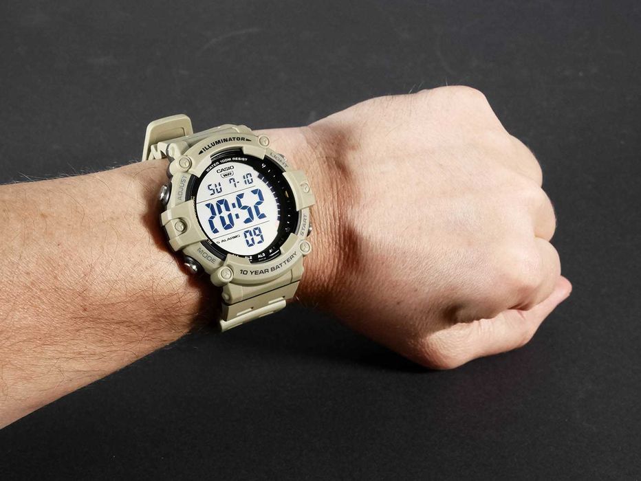 Casio AE-1500WH-5AV Ø51мм. 10 лет батарейка. Новые.