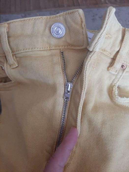 Жіночі джинси Zara