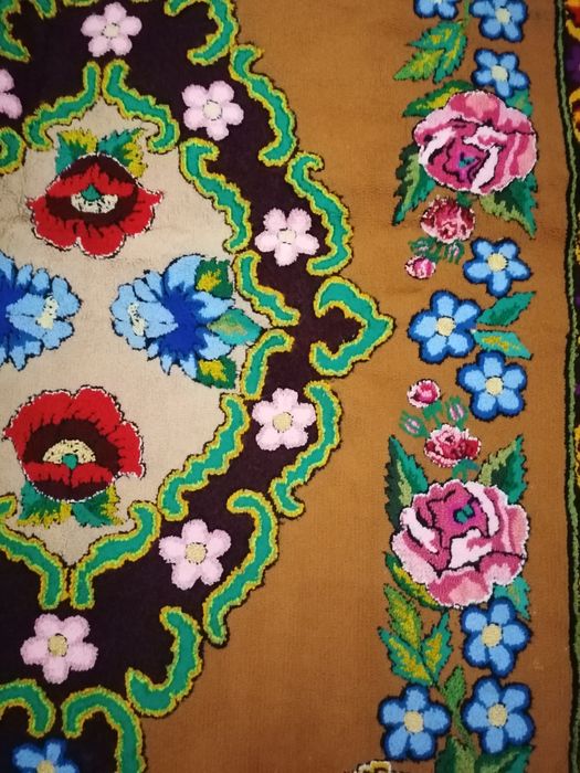 Продається килим ручної роботи