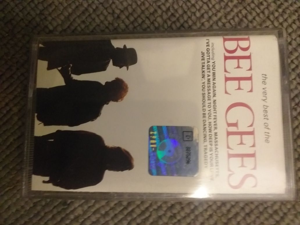 Kaseta audio Bee Gees