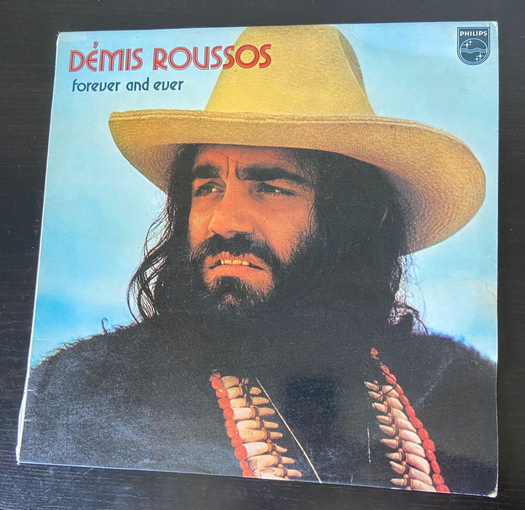 Vinis Demis Roussos