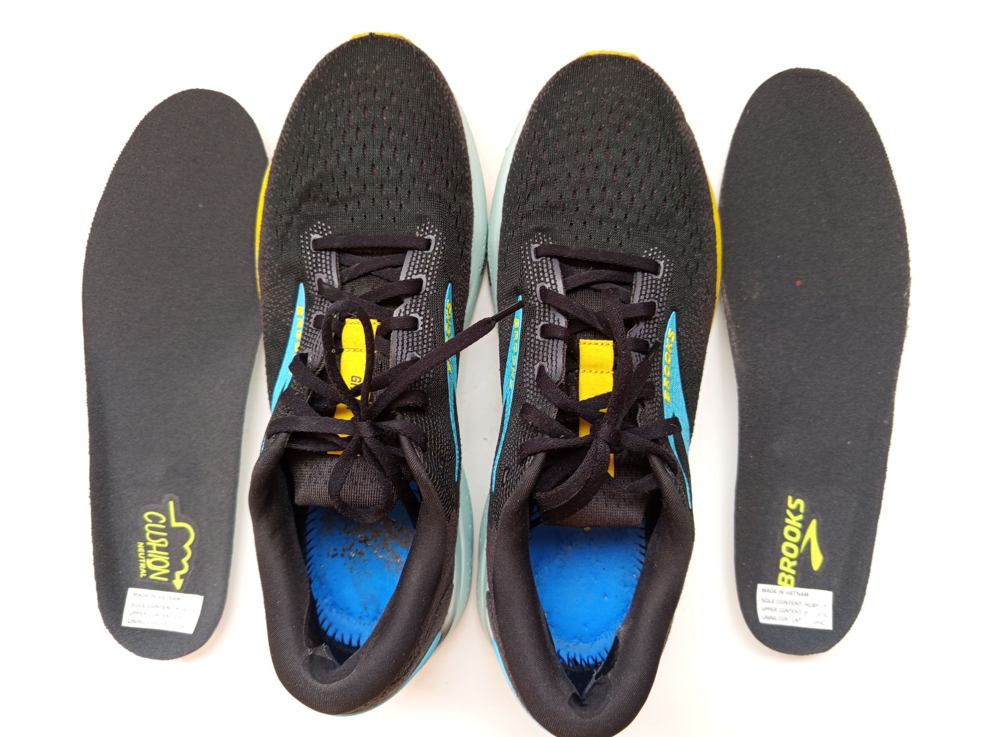 Brooks Ghost 16 чоловічі бігові кросівки 30.5см