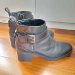 Botins/botas pretas Bimba Y Lola