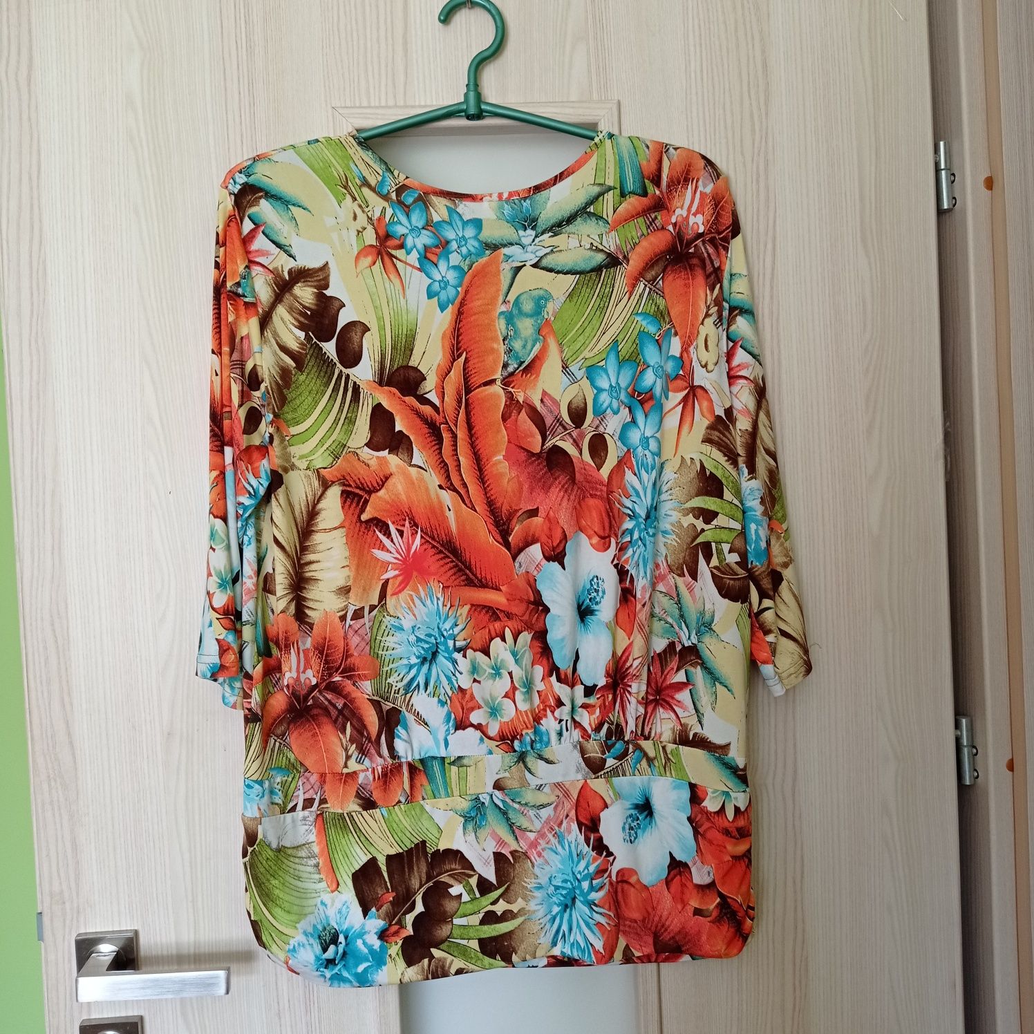 Bluzka damska elegancka przewiewna rozmiar 2 XL 44 stan bardzo dobry