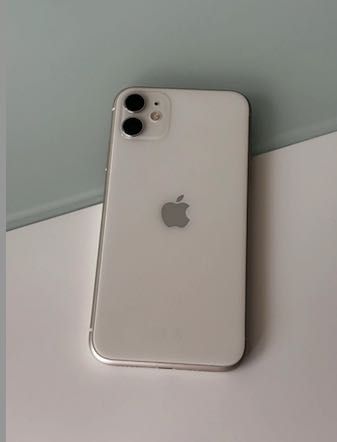 Iphone 11 64GB w bardzo dobrym stanie