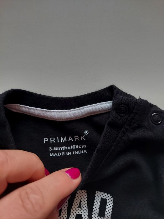 Koszulka czarna z napisem „My dad is a total legend” r. 62-68