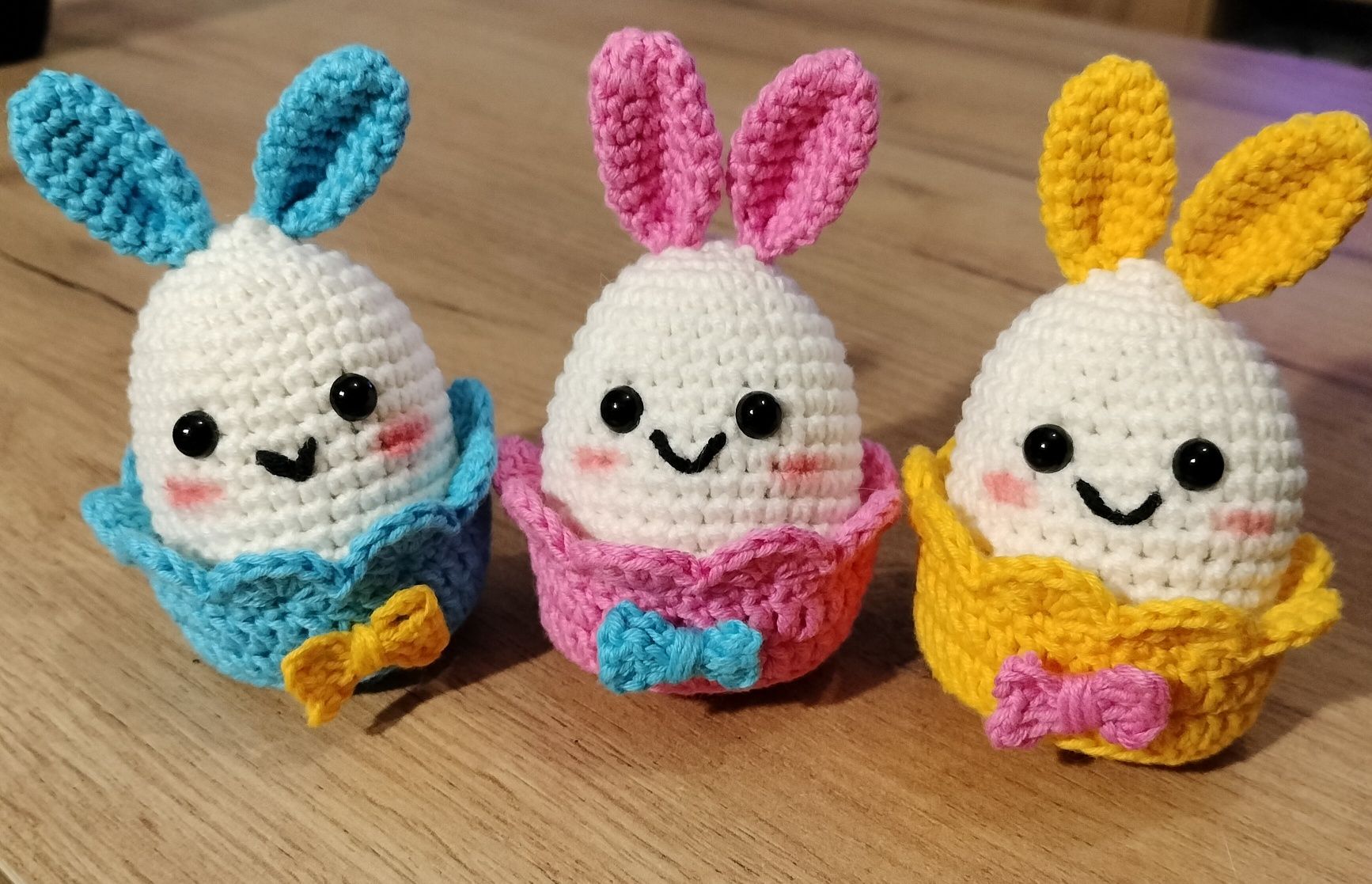Wielkanoc pisanki jajka wielkanocne dekoracja handmade na szydełku