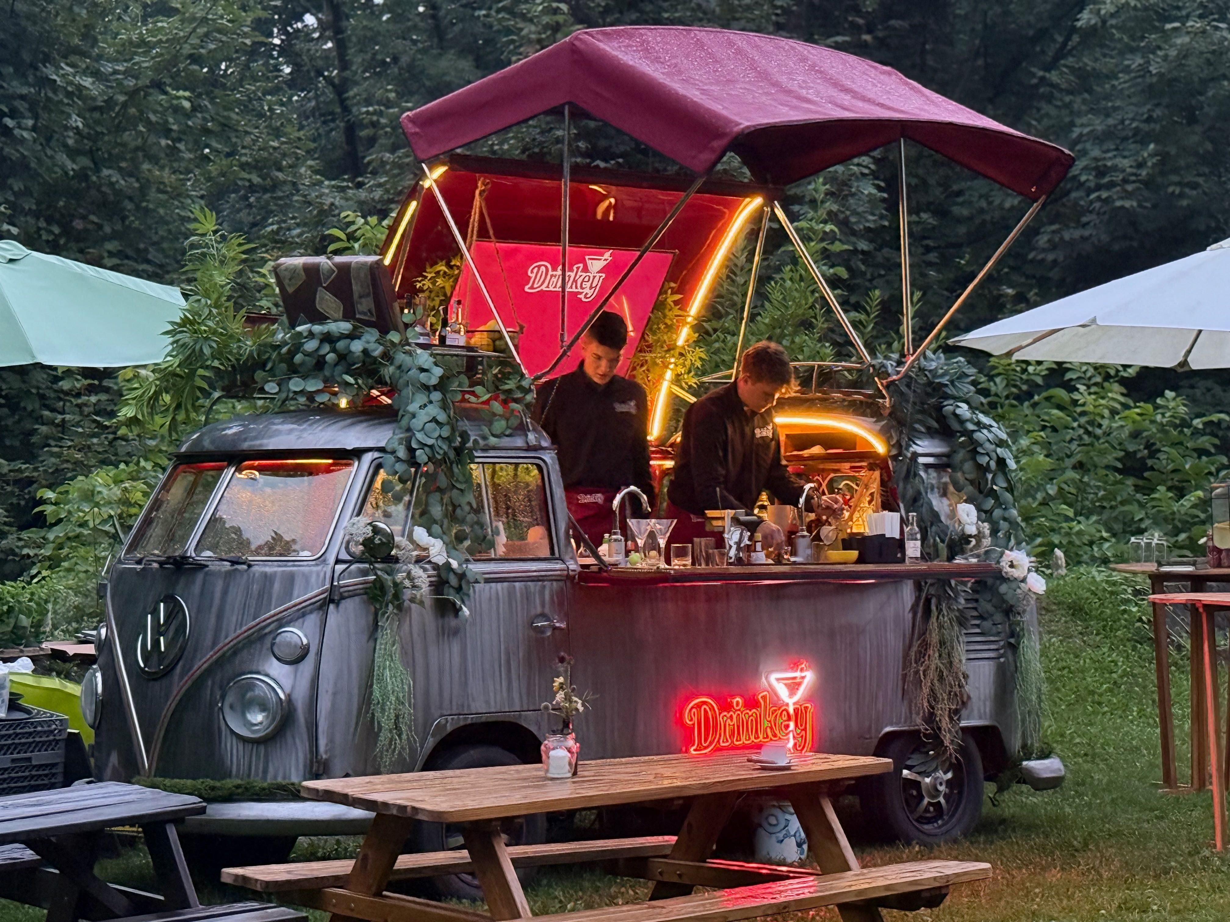 Mobilny Drink-Bar w Volkswagen T1 (bulik) na wesele / imprezę firmową