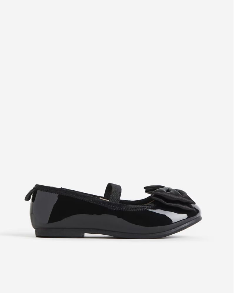 Sapatos verniz criança - loja H&M