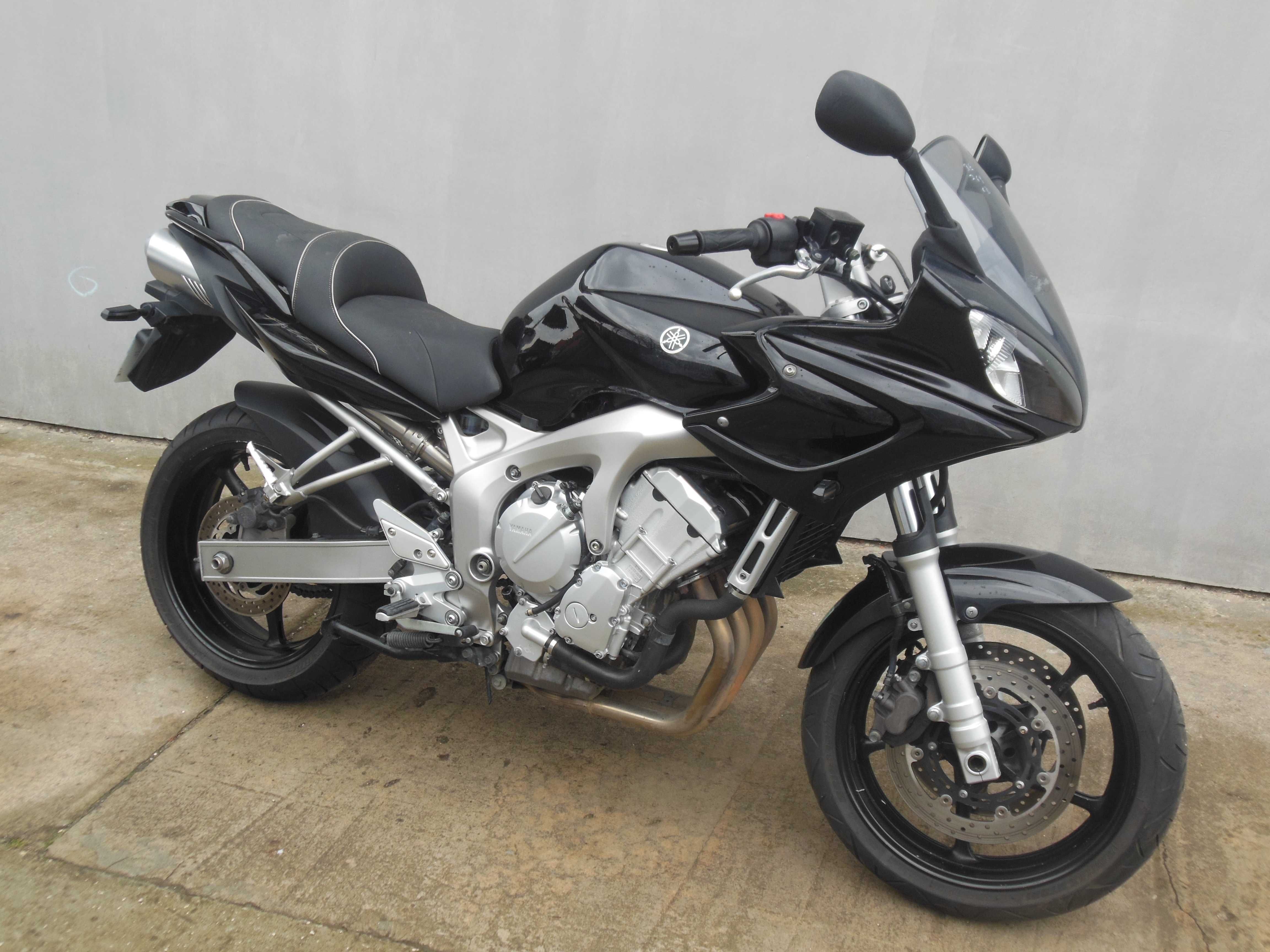 Yamaha Fazer 600 fzs fazer