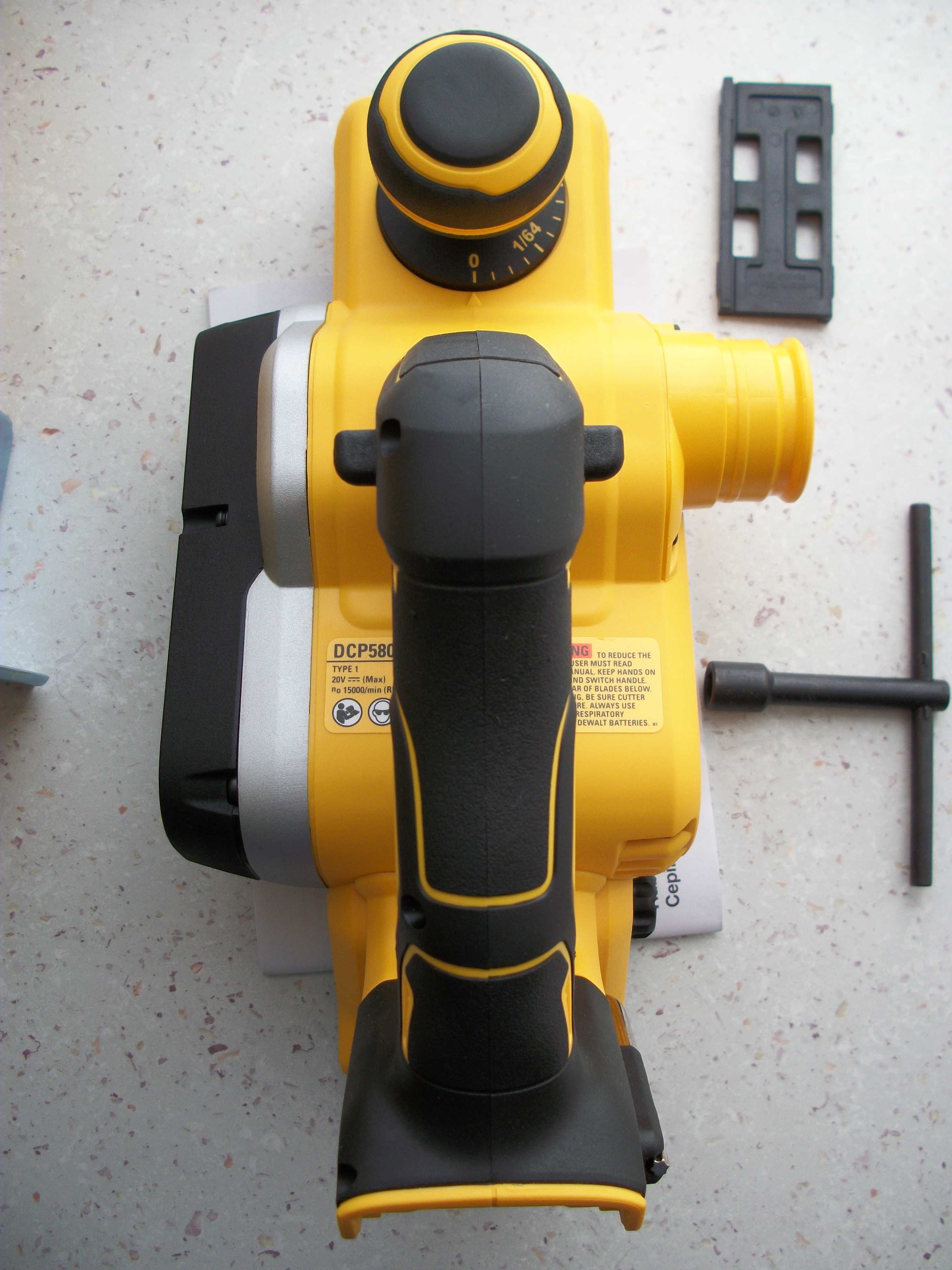 Аккумуляторный бесщеточный рубанок DEWALT DCP580B 20V