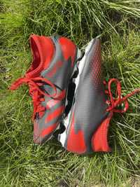 Бутси Adidas Predator р. 40,5, UK7