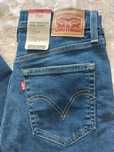 Jeans Levi's novo com etiqueta