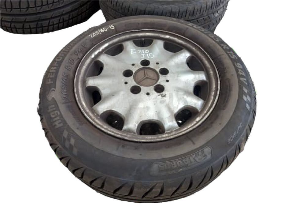 Conjunto de jantes MERCEDES-BENZ Classe E (W210)