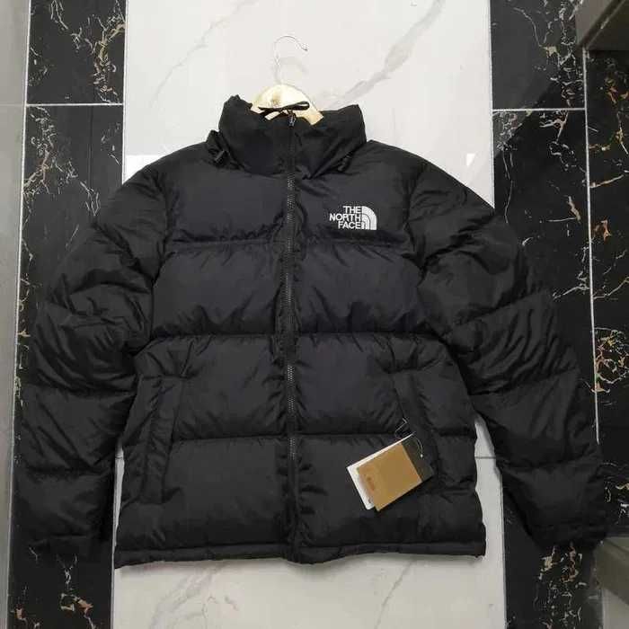The North Face 1996 Retro Nuptse 700 M