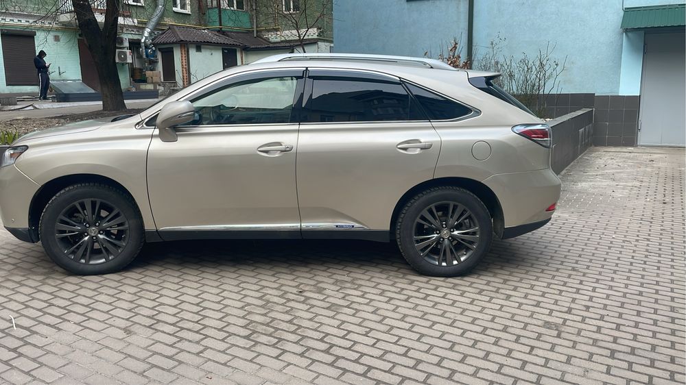 Легковий автомобіль
