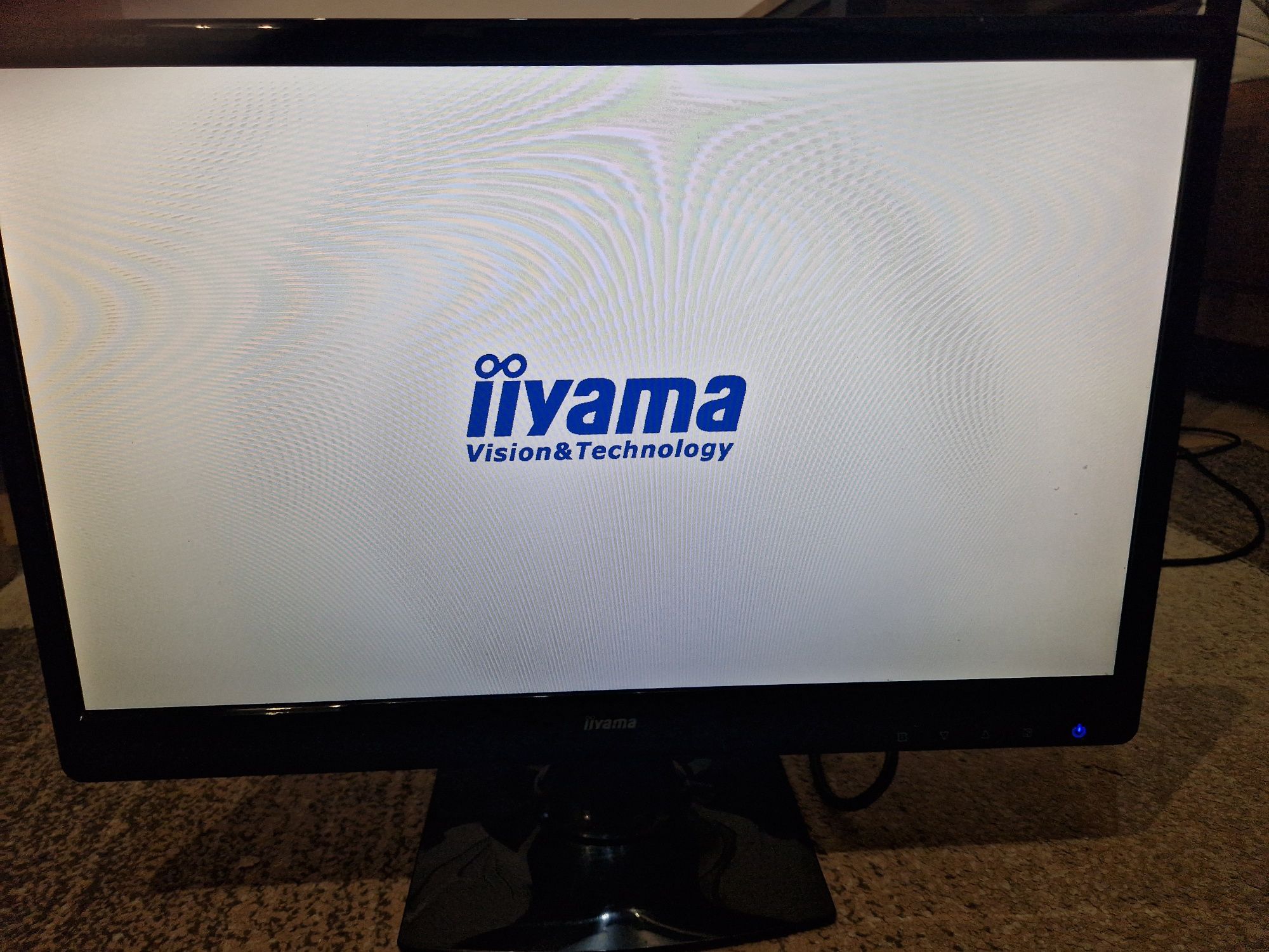 Monitor 21,5" iiyama