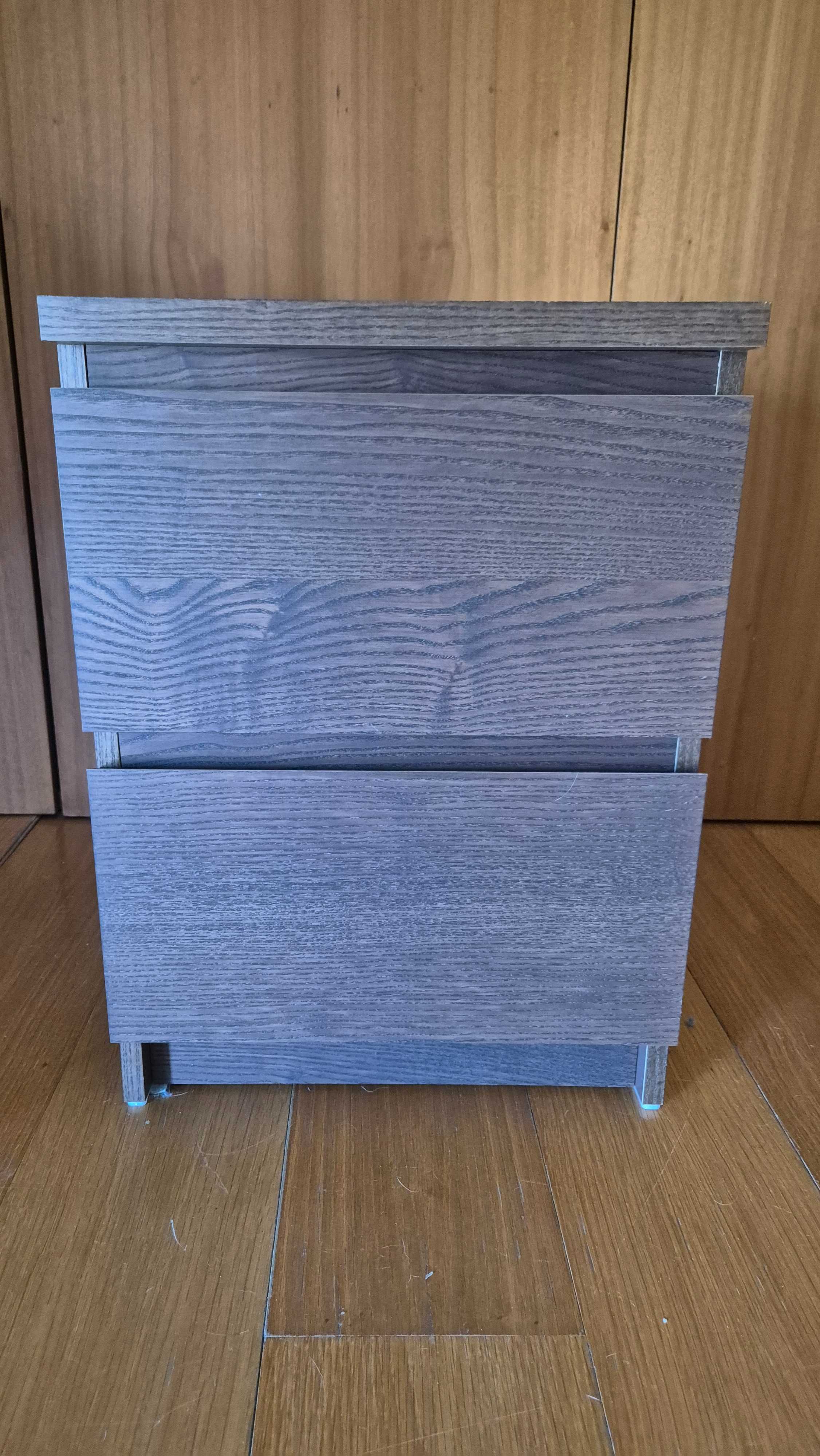 Cómoda e 2 mesinhas de cabeceira MALM IKEA