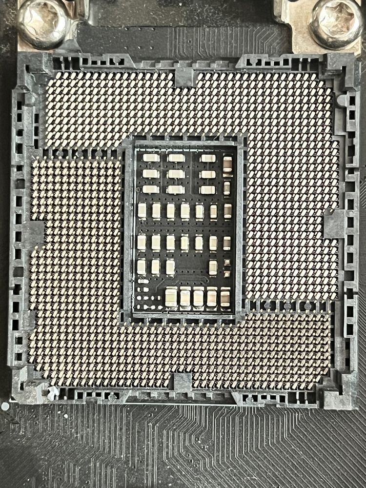 Asus ROG Strix Z390-F Gaming, 32gb DDR4 Corsair ігровий комплект