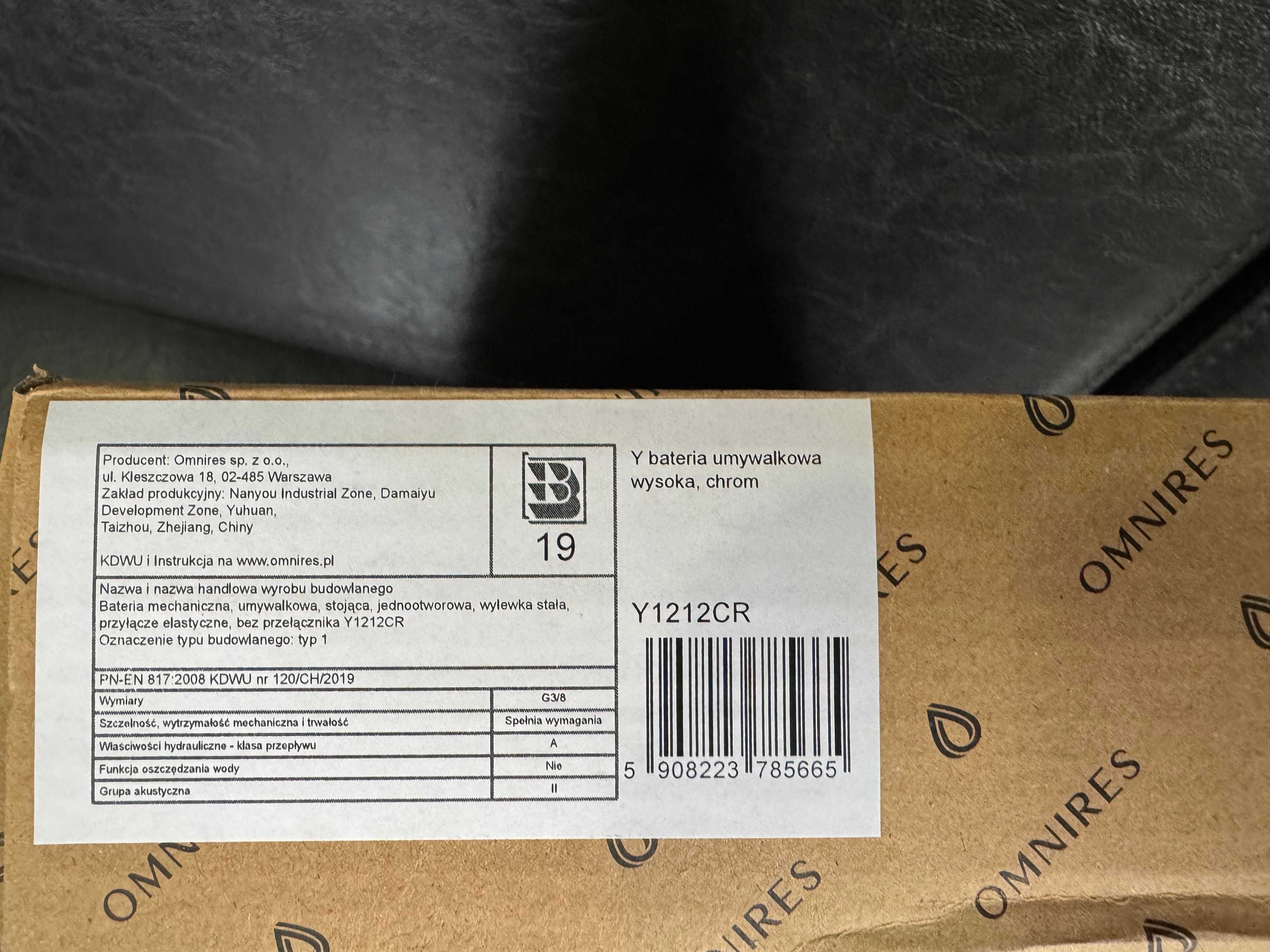 Bateria umywalkowa wysoka Omnires Y chrom - 450 zł